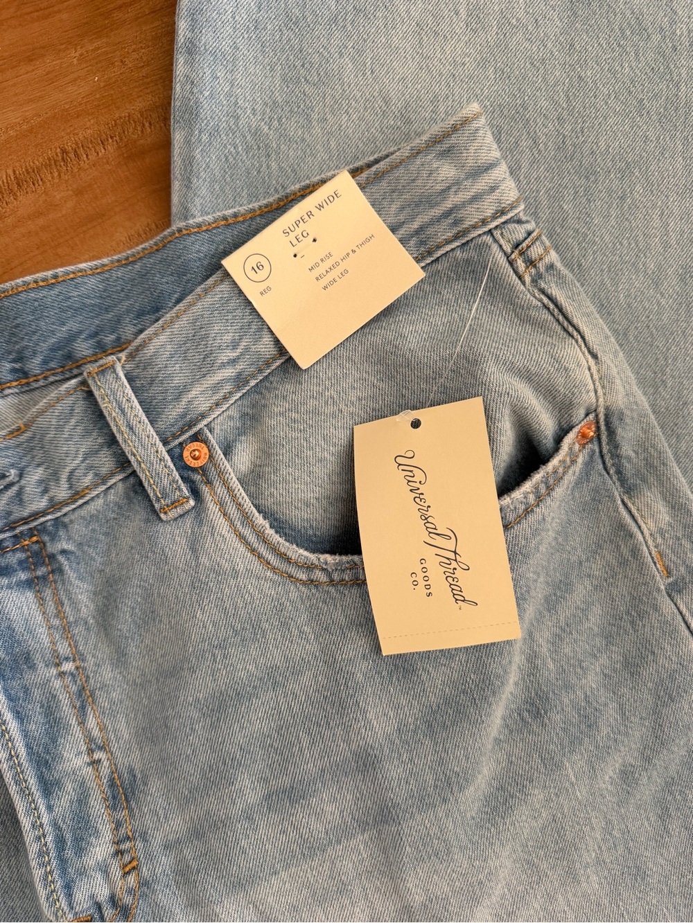 Mid-Rise Super Wide Leg Jeans Size 16R - Picture 6 of 7